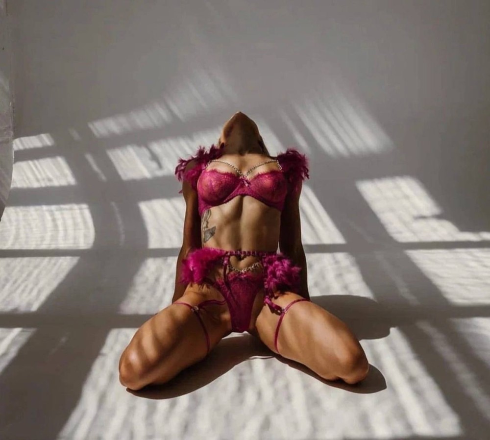 Индивидуалка Анжела фото № 2 в городе Стрежевой