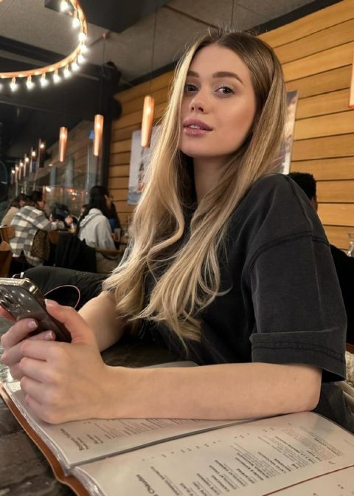 Индивидуалка Лариса фото № 2 в городе Стрежевой